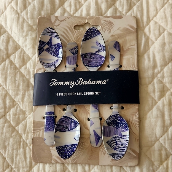 Tommy Bahama cocktail fork and spoon set - Picture 1 of 4